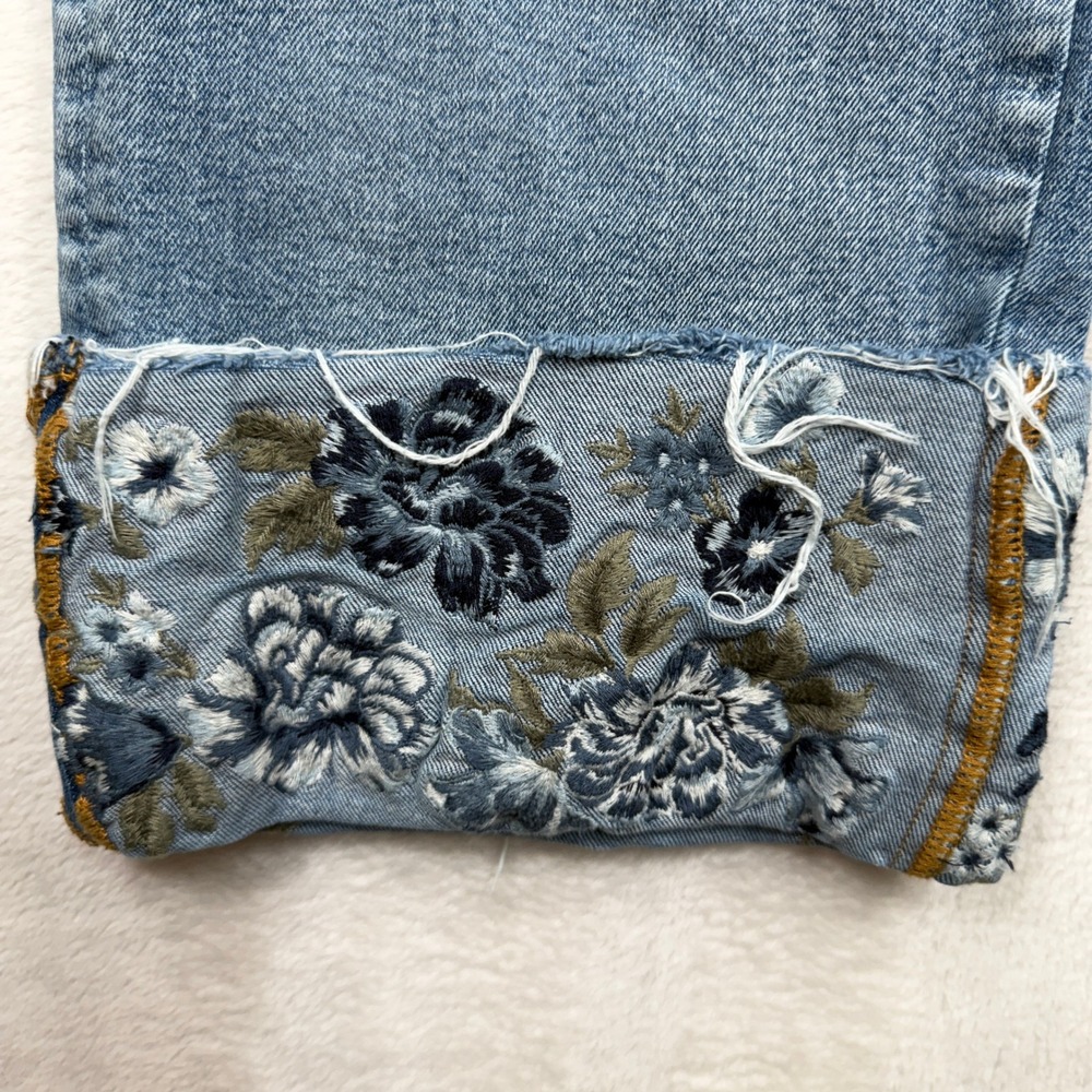 Driftwood 29 Jeans Charlee Embroidered Floral Cuff Cropped Wide Jeans Festival - Picture 6 of 16